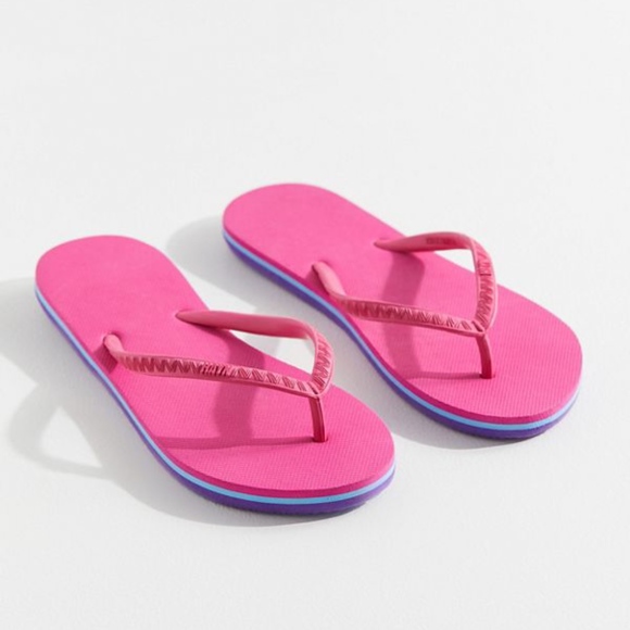 HAYN Pua Flip-Flop Sandal Pink New with Tags Size 6 - Picture 1 of 9